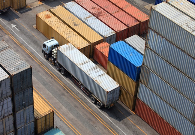 Movimentação de containers: como funciona esse processo logístico?